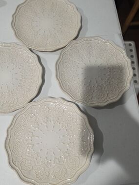 Cream Embossed Ceramic Dessert Plates - Set of 4
